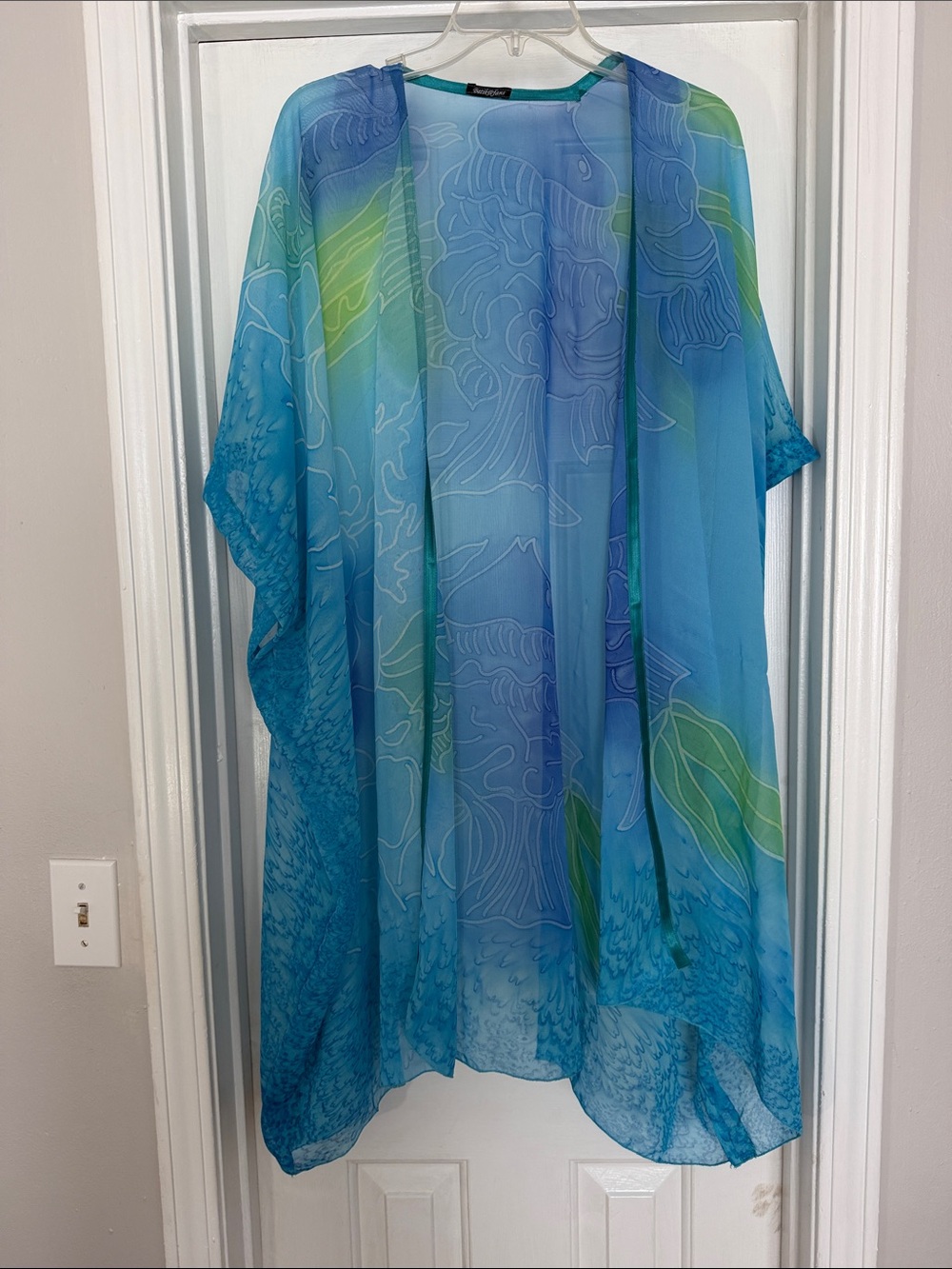 Lightweight Blue Floral Sheer Kimono